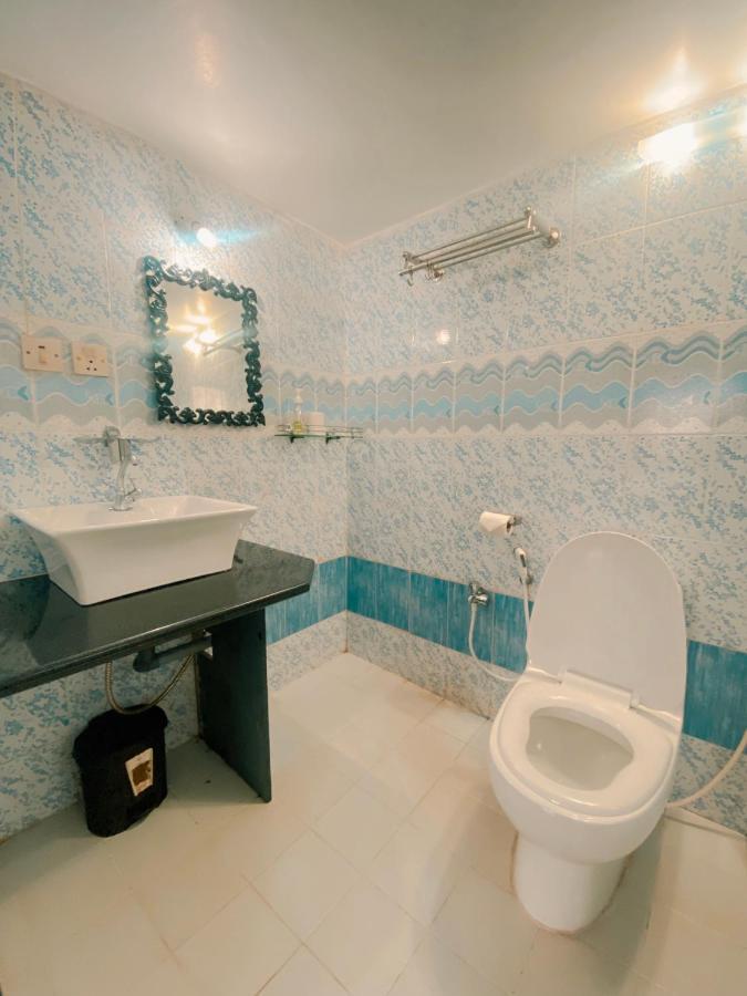 Hostel Honeydew Suites By Goaround Homes *